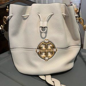 Tory Burch Miller Bucket Bag Ivory